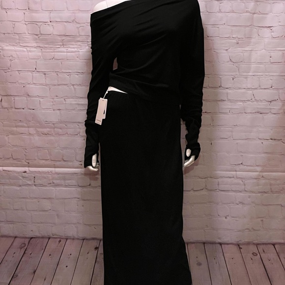 ❤️ Elegant Black Jersey One-Shoulder TWO(2) PIECES SET - NWT - Picture 7 of 12